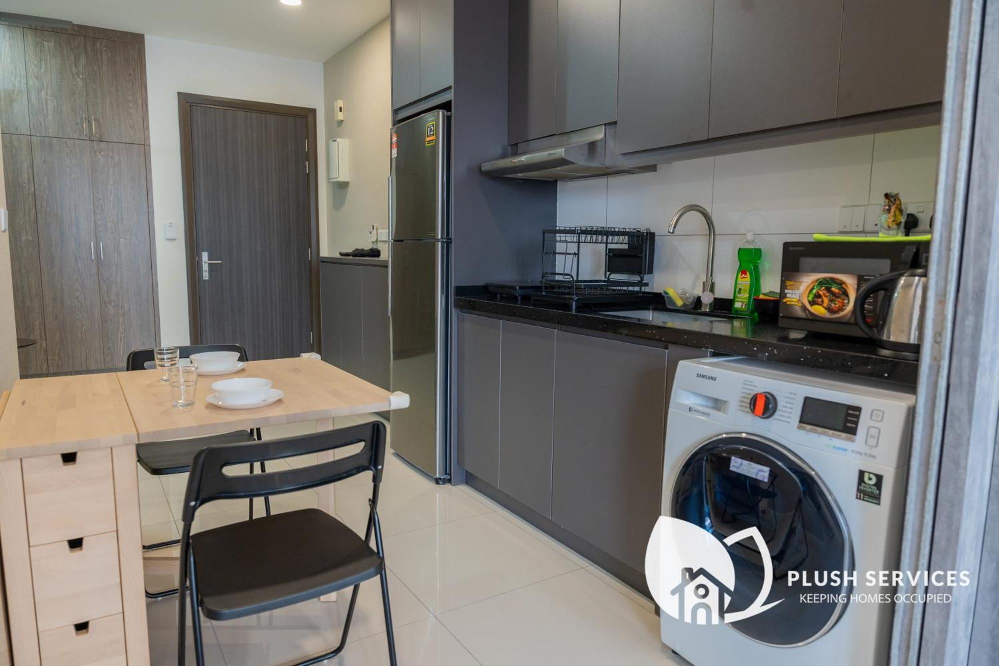 Highpark Suites In Petaling Jaya, Kelana Jaya By Plush Kampong Baharu Sungai Way Exterior photo